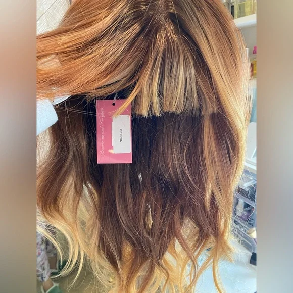 Chelsey Smith Cosmetics Dani Luxe added Bangs - Picture 3 of 5